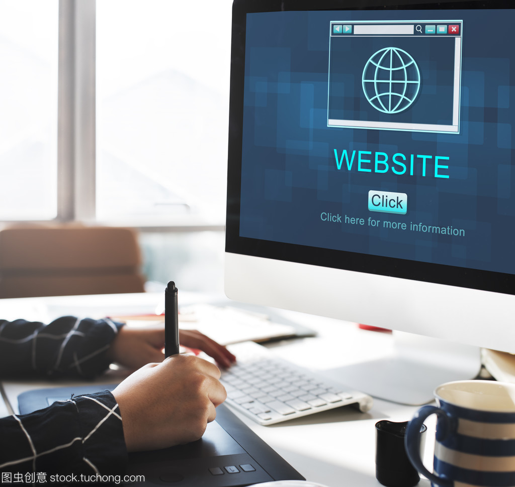 網(wǎng)頁設(shè)計師與計算機工程師 構(gòu)建數(shù)字世界的藝術(shù)與科學(xué)